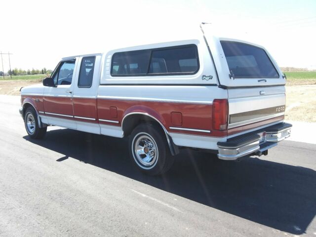 1993 White Ford F-150 Extended Cab Pickup