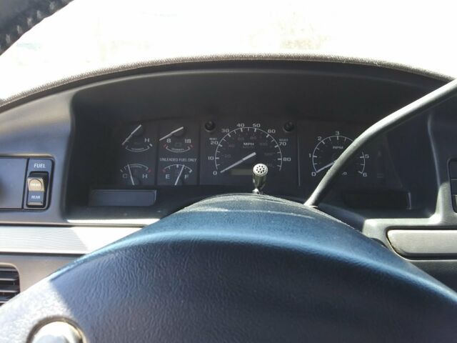 1993 White Ford F-150 Extended Cab Pickup