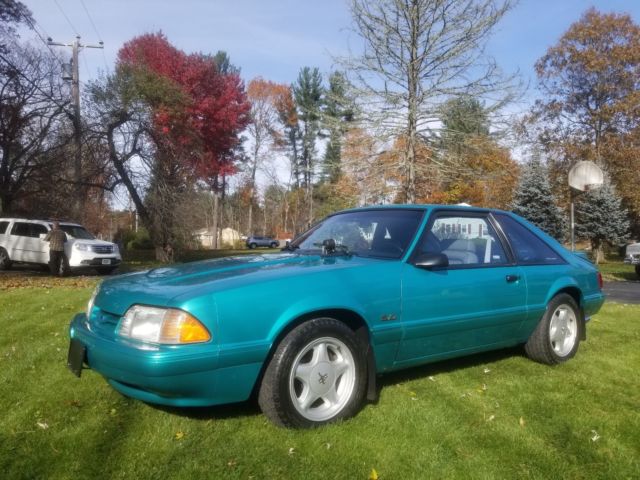 1993 Green Ford Mustang Hatchback