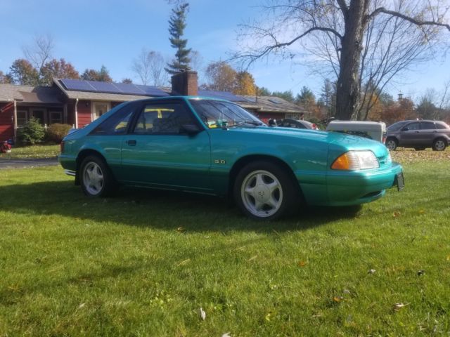 1993 Green Ford Mustang Hatchback
