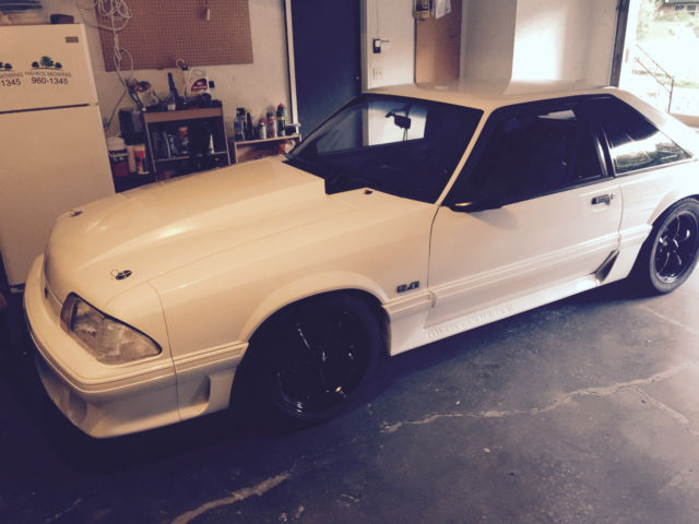 1993 White Ford Mustang Hatchback