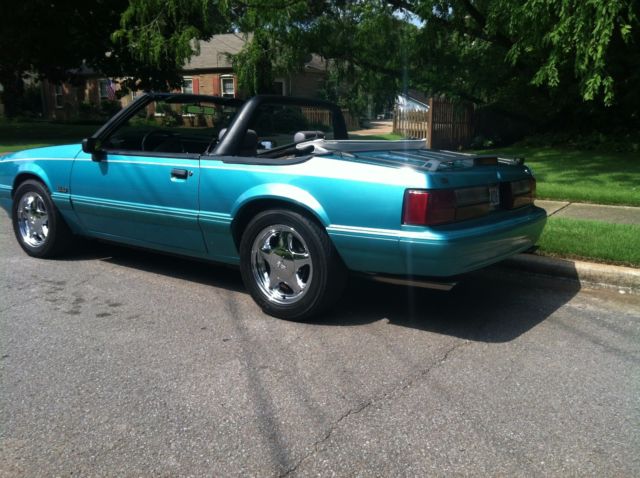 1993 White Ford Mustang Convertible