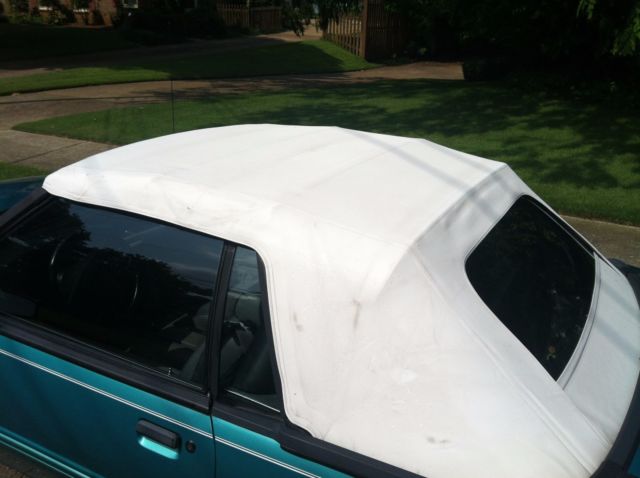 1993 White Ford Mustang Convertible