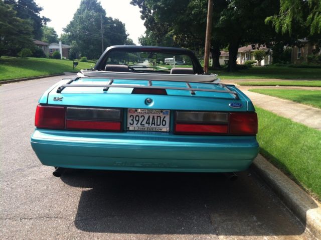 1993 White Ford Mustang Convertible