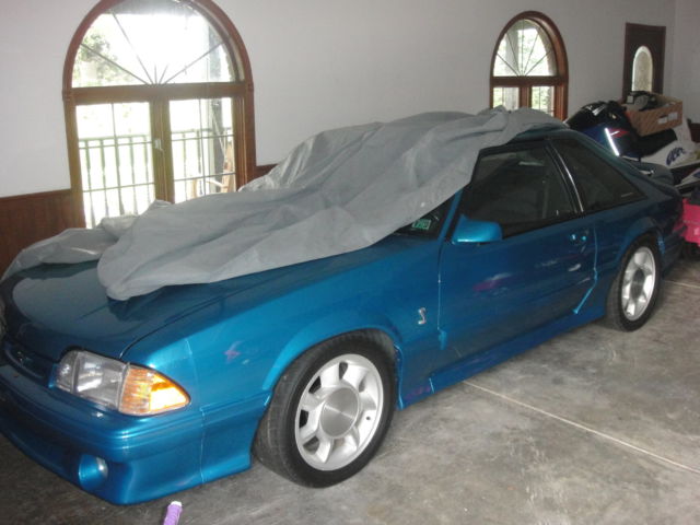 1993 Red Ford Mustang