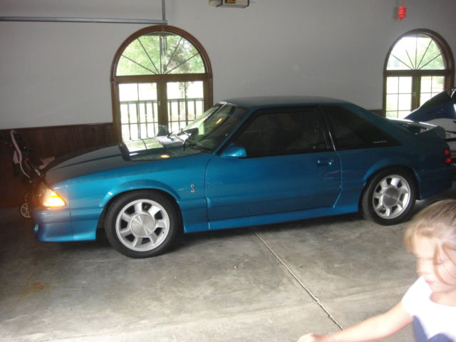 1993 Red Ford Mustang
