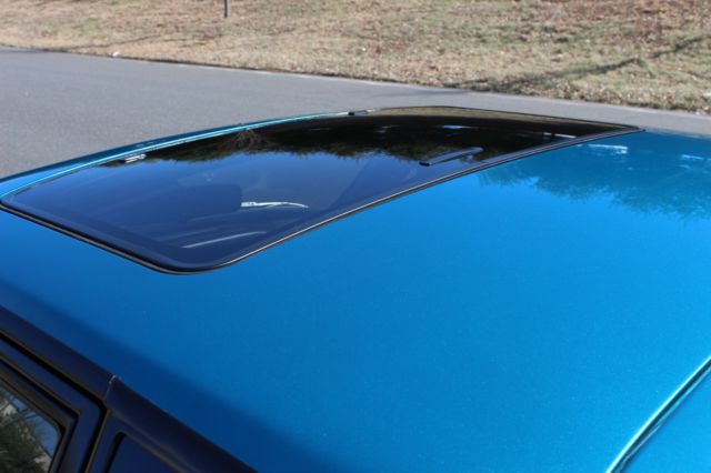 1993 Teal Ford Mustang Coupe