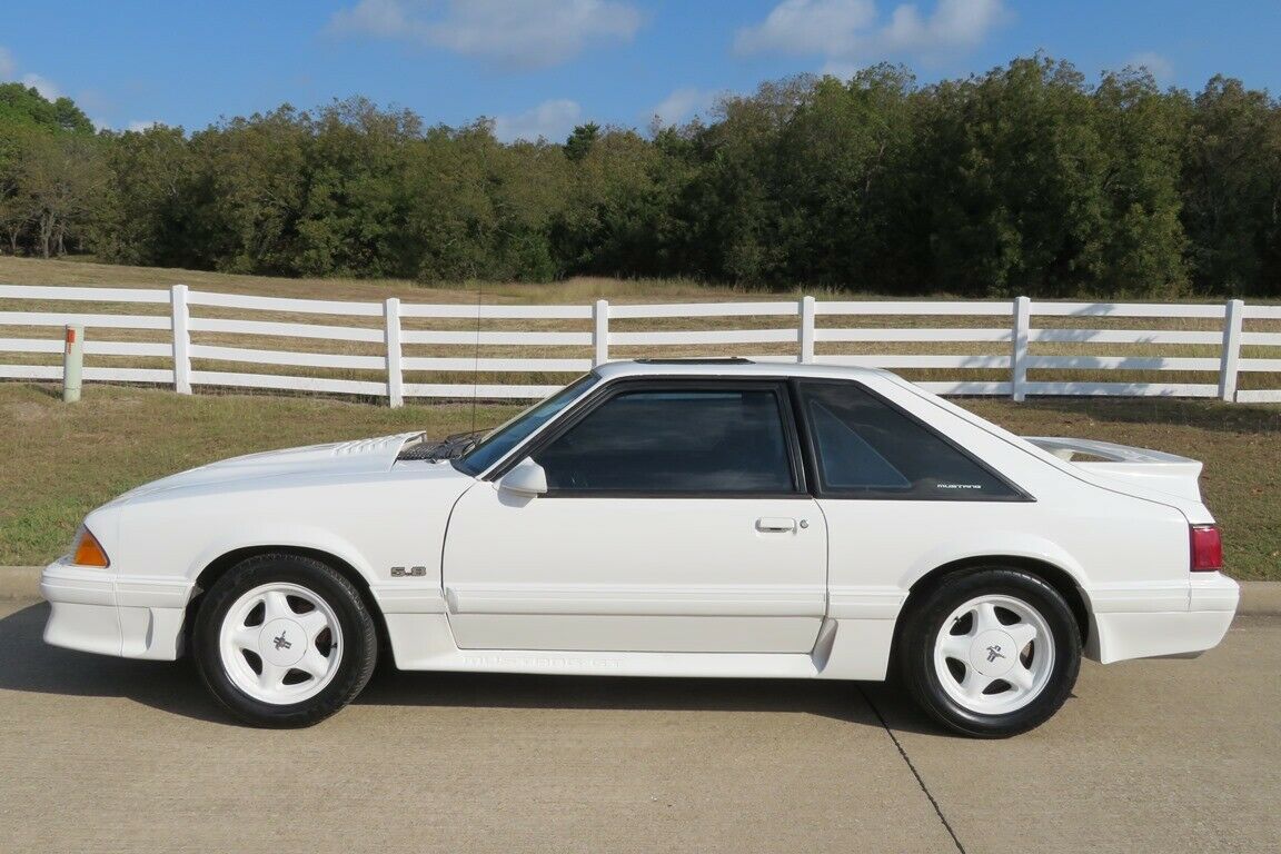 1993 White Ford Mustang Fox Body 5.8L