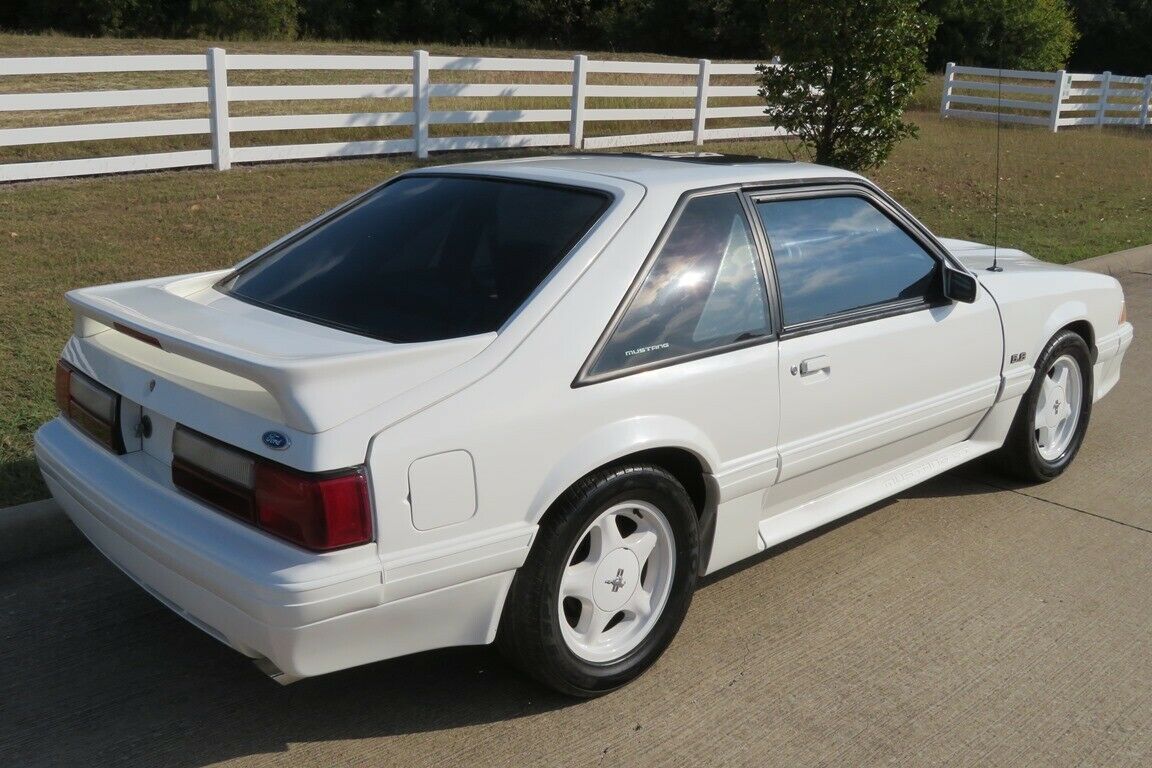 1993 White Ford Mustang Fox Body 5.8L