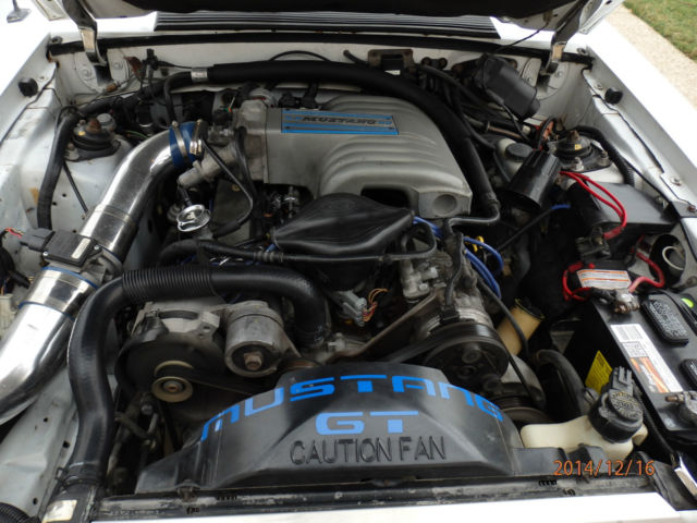 1993 White Ford Mustang Convertible