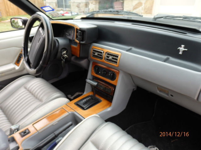1993 White Ford Mustang Convertible