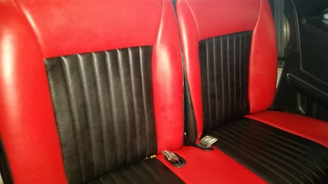 1993 Red Ford Mustang N/A