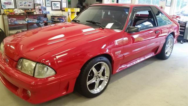 1993 Red Ford Mustang N/A