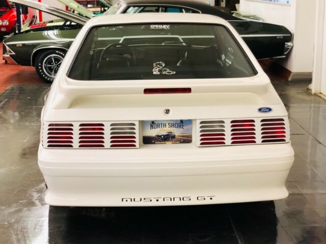 1993 White Ford Mustang Hatchback