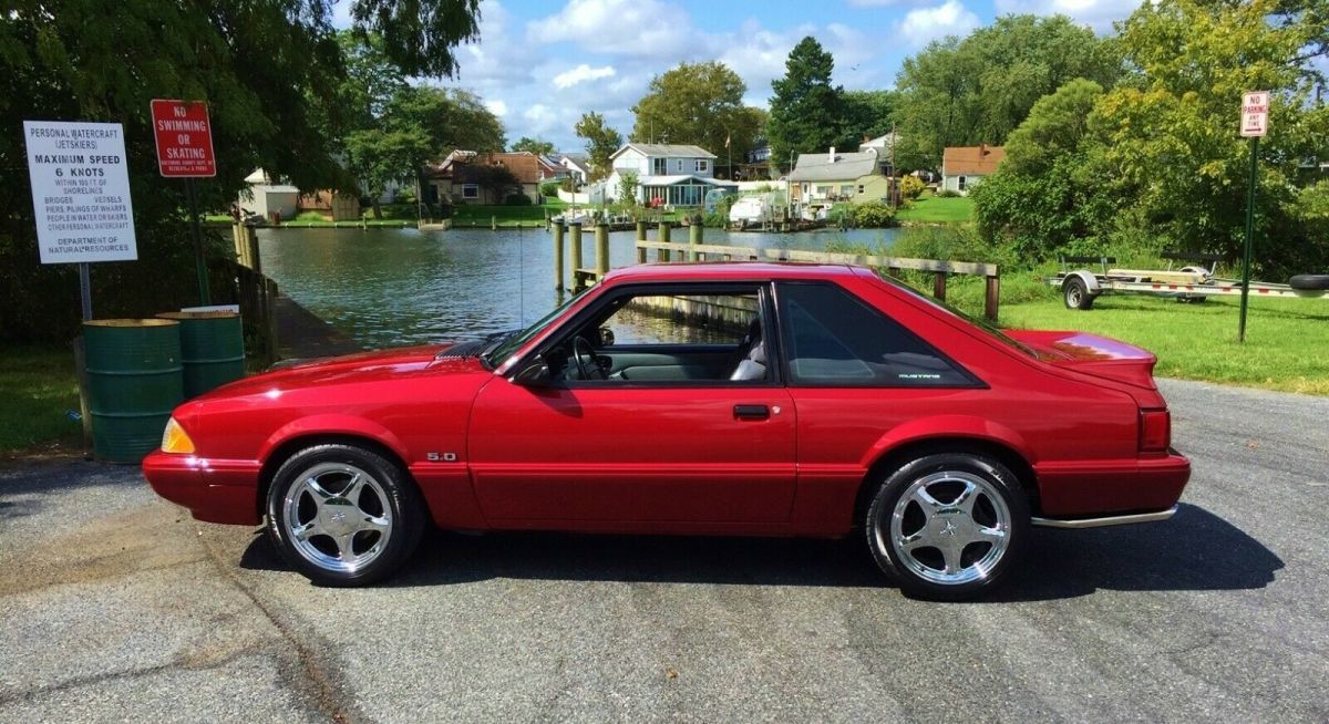 1993 Ford Mustang Hatchback