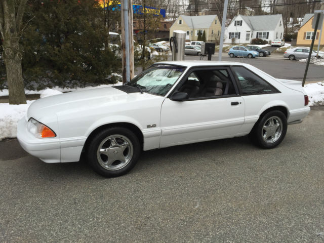 1993 White Ford Mustang Hatchback