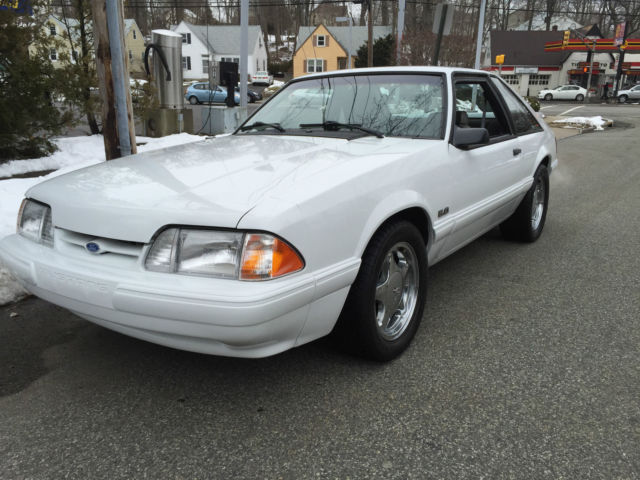 1993 White Ford Mustang Hatchback