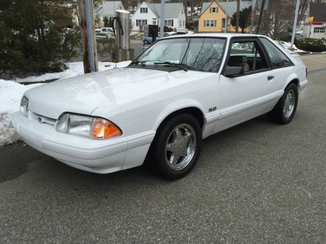 1993 White Ford Mustang Hatchback