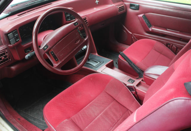 19930000 Ford Mustang