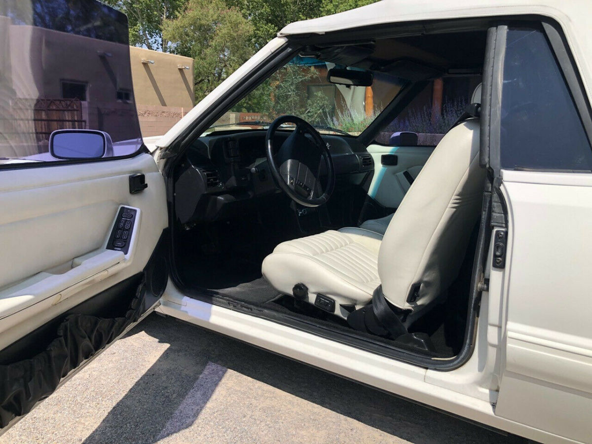 1993 Ford Mustang Convertible