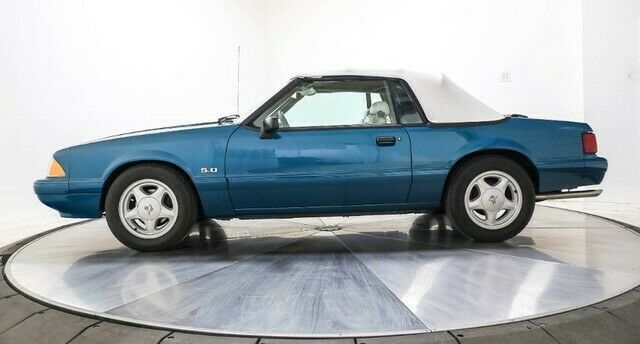 1993 -- Ford Mustang Convertible