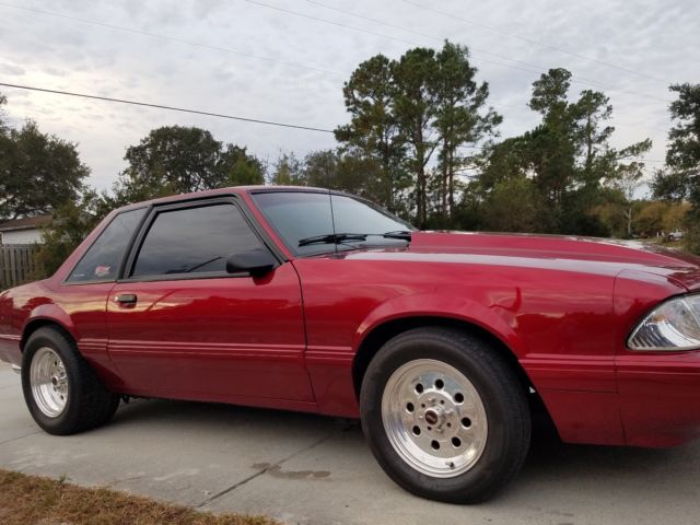 1993 Burgundy Ford Mustang Coupe