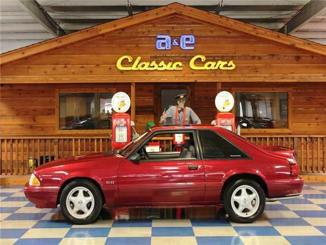 1993 Red Ford Mustang --