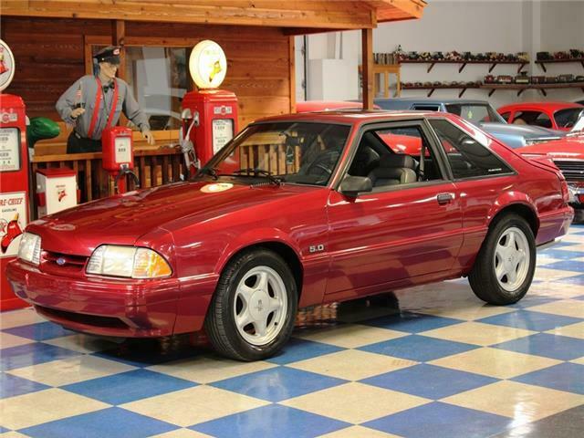 1993 Red Ford Mustang --