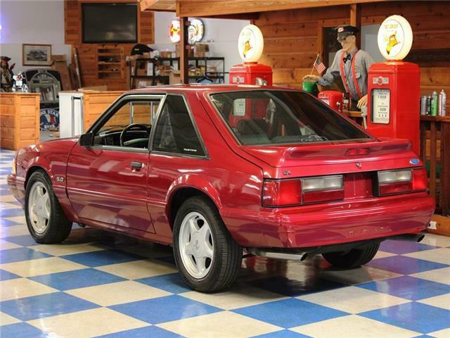 1993 Red Ford Mustang --