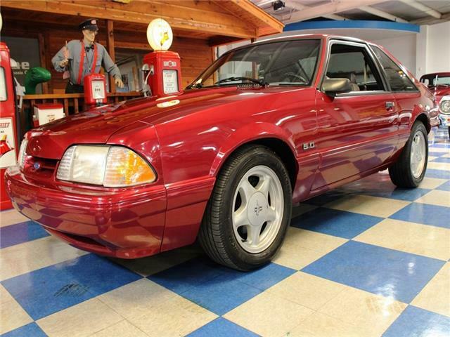 1993 Red Ford Mustang --