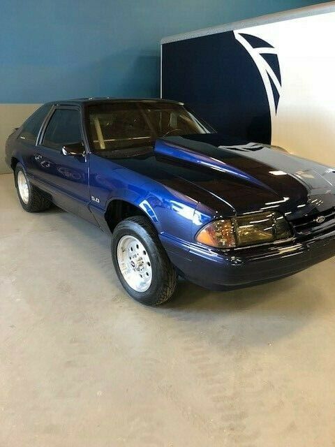 1993 Blue Ford Mustang