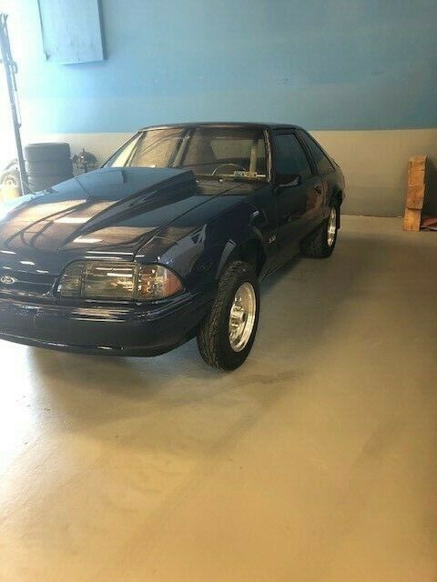 1993 Blue Ford Mustang