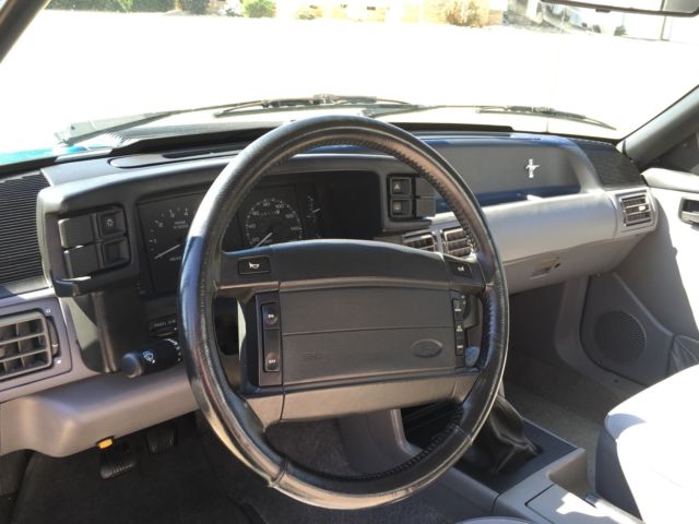 1993 Reef Blue Ford Mustang Coupe