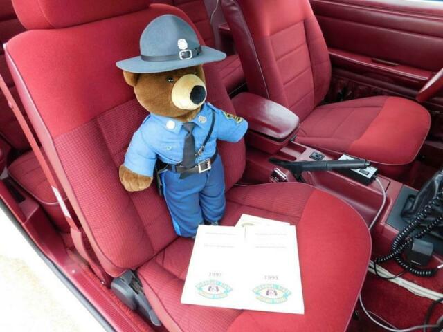 1993 White Ford Mustang --