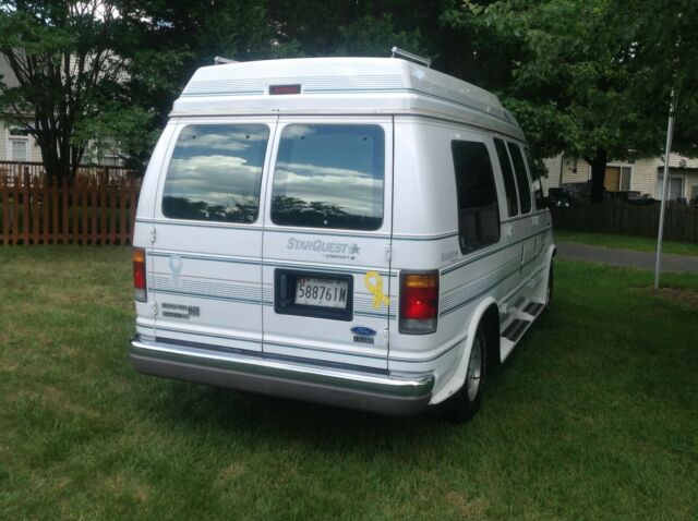 1993 White Ford E-Series Van Van Camper