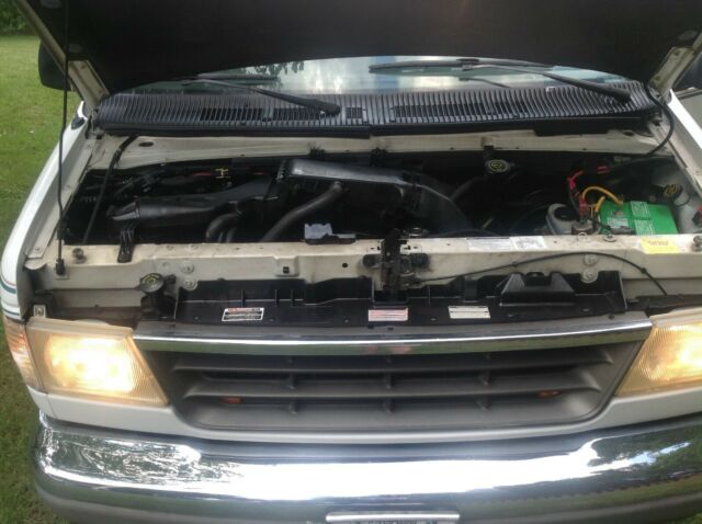 1993 White Ford E-Series Van Van Camper