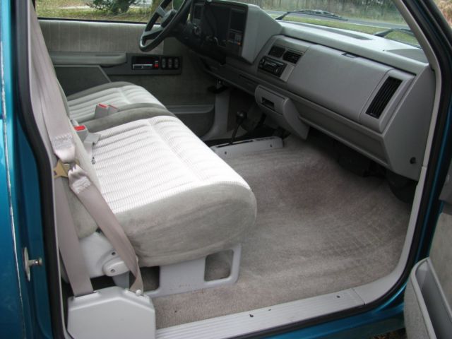 1993 Teal GMC Sierra 1500 Standard Cab Pickup
