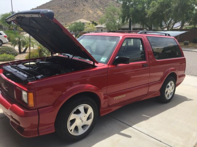 1993 Red GMC Typhoon SUV
