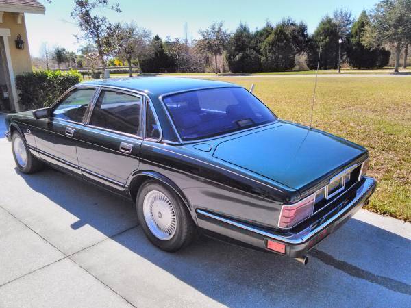 1993 British Racing Green Jaguar XJ6 Sedan