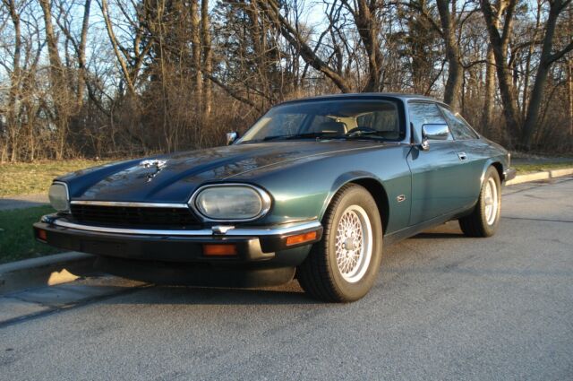1993 Kingfisher Metallic Blue Jaguar XJS Coupe
