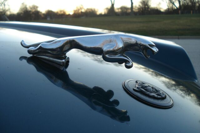 1993 Kingfisher Metallic Blue Jaguar XJS Coupe