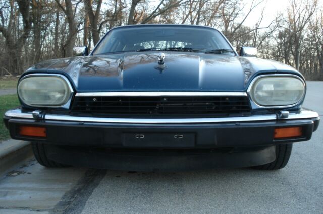1993 Kingfisher Metallic Blue Jaguar XJS Coupe
