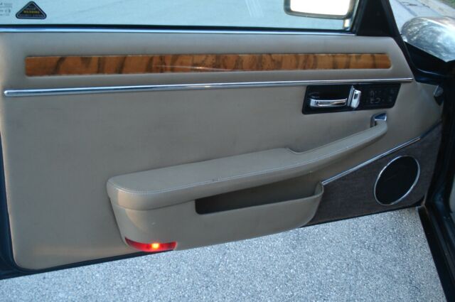 1993 Kingfisher Metallic Blue Jaguar XJS Coupe