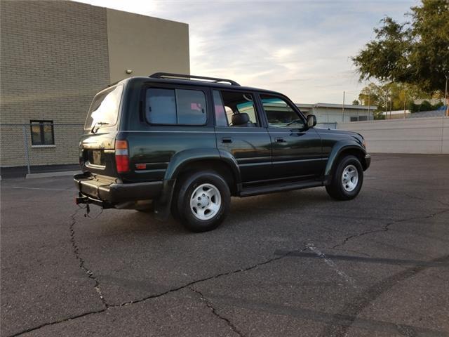 1993 Green Toyota Land Cruiser --