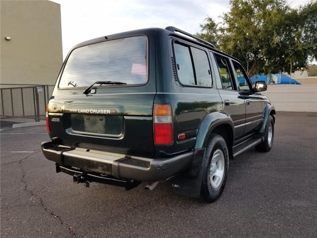 1993 Green Toyota Land Cruiser --