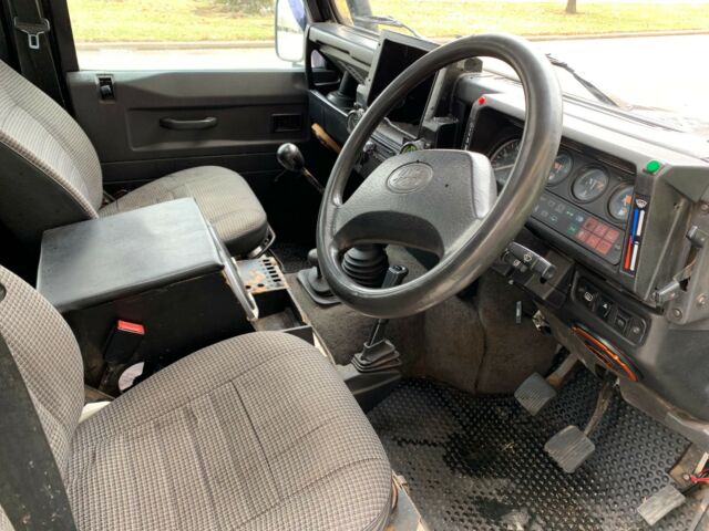 1993 Black Land Rover Defender SUV