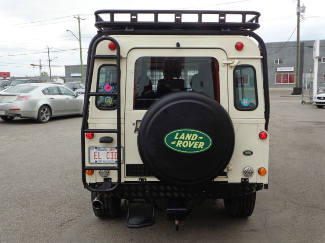 1993 White Land Rover Defender SUV