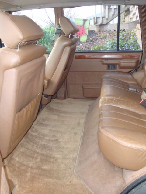 1993 Black Land Rover Range Rover SUV