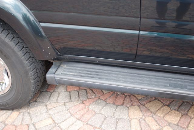 1993 Green Toyota Land Cruiser SUV