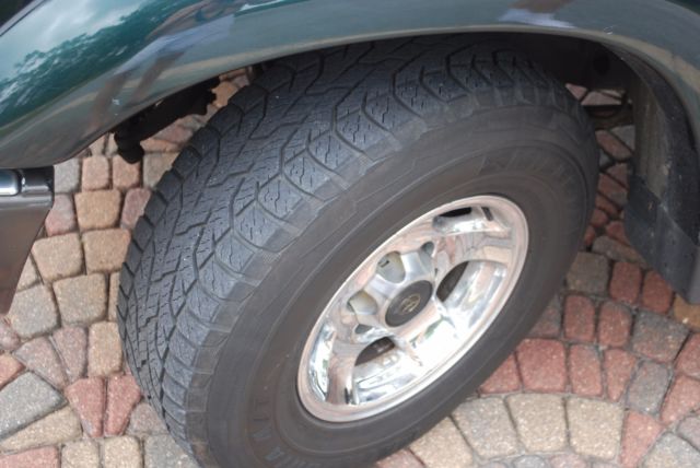 1993 Green Toyota Land Cruiser SUV